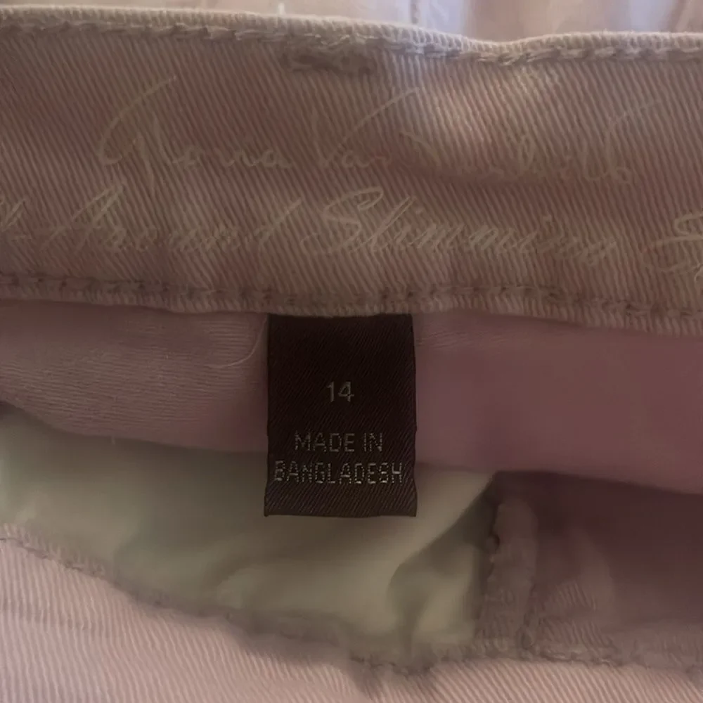 Gloria Vanderbilt light Purple size 14   All Around Slimming Effect Shorts - Picture 7 of 7